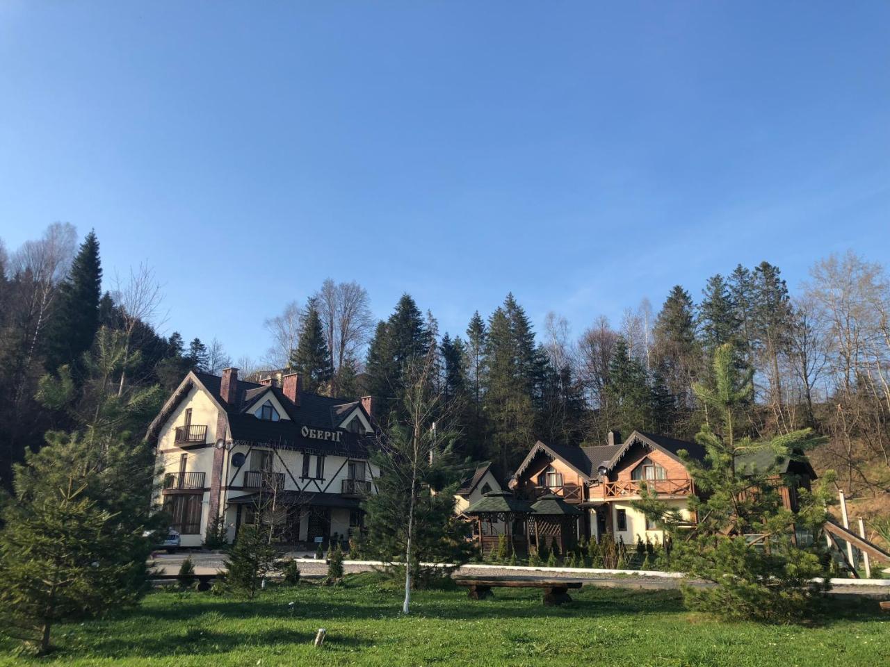 Отель Sadibe Oberig Skhidnytsia Экстерьер фото